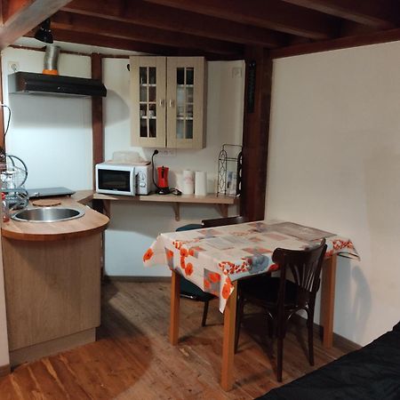 Studio La Nuit Au Coeur De Ville Limoux Exterior foto